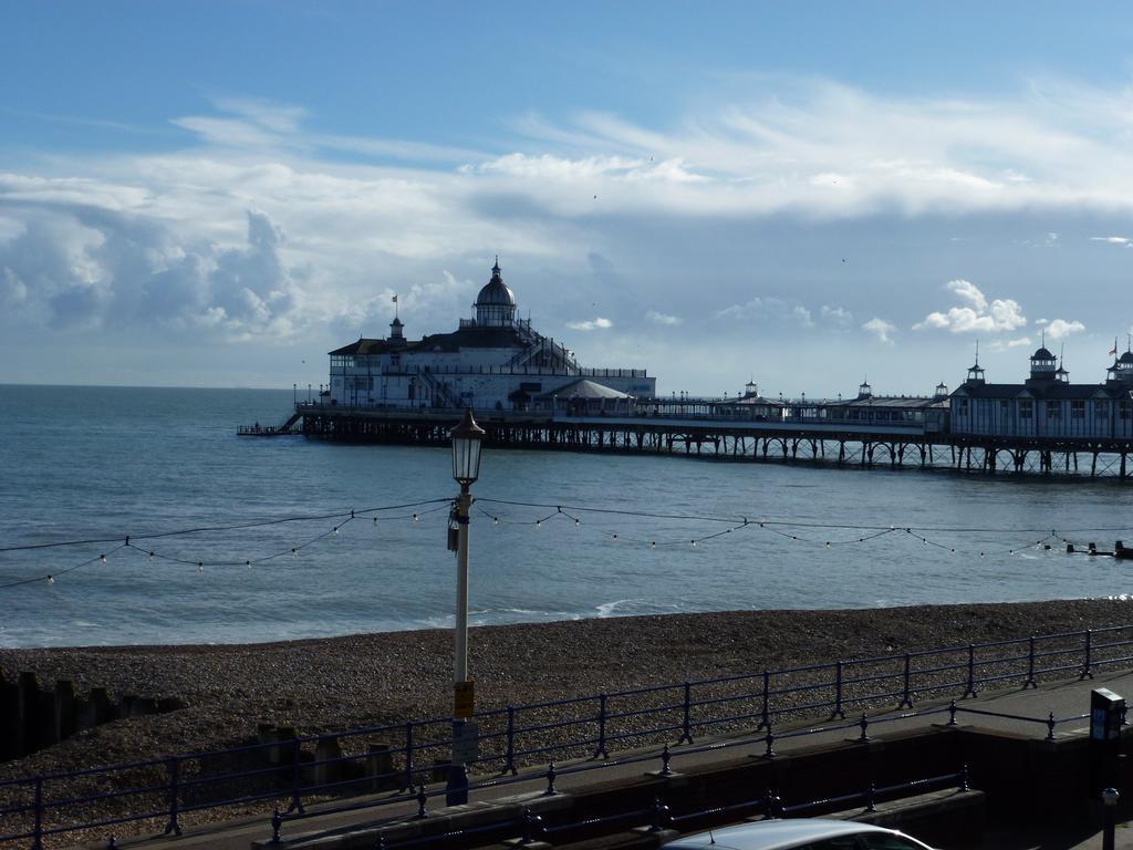 Royal Hotel (Adults Only) Eastbourne Eksteriør billede