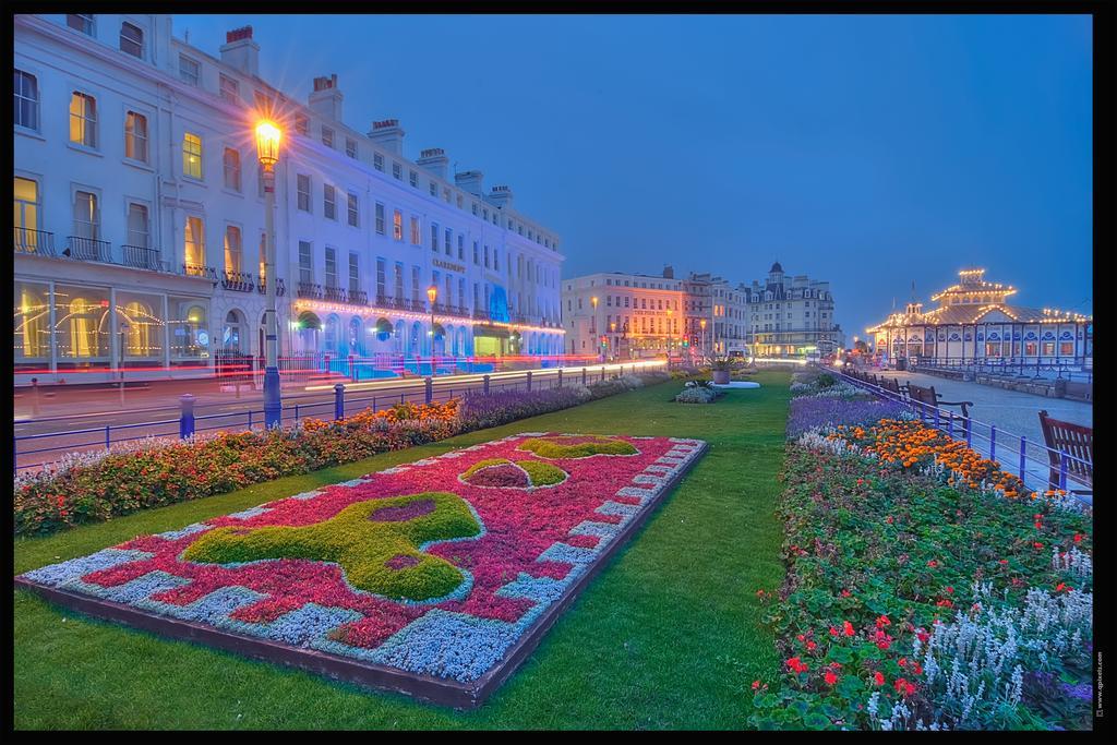 Royal Hotel (Adults Only) Eastbourne Eksteriør billede