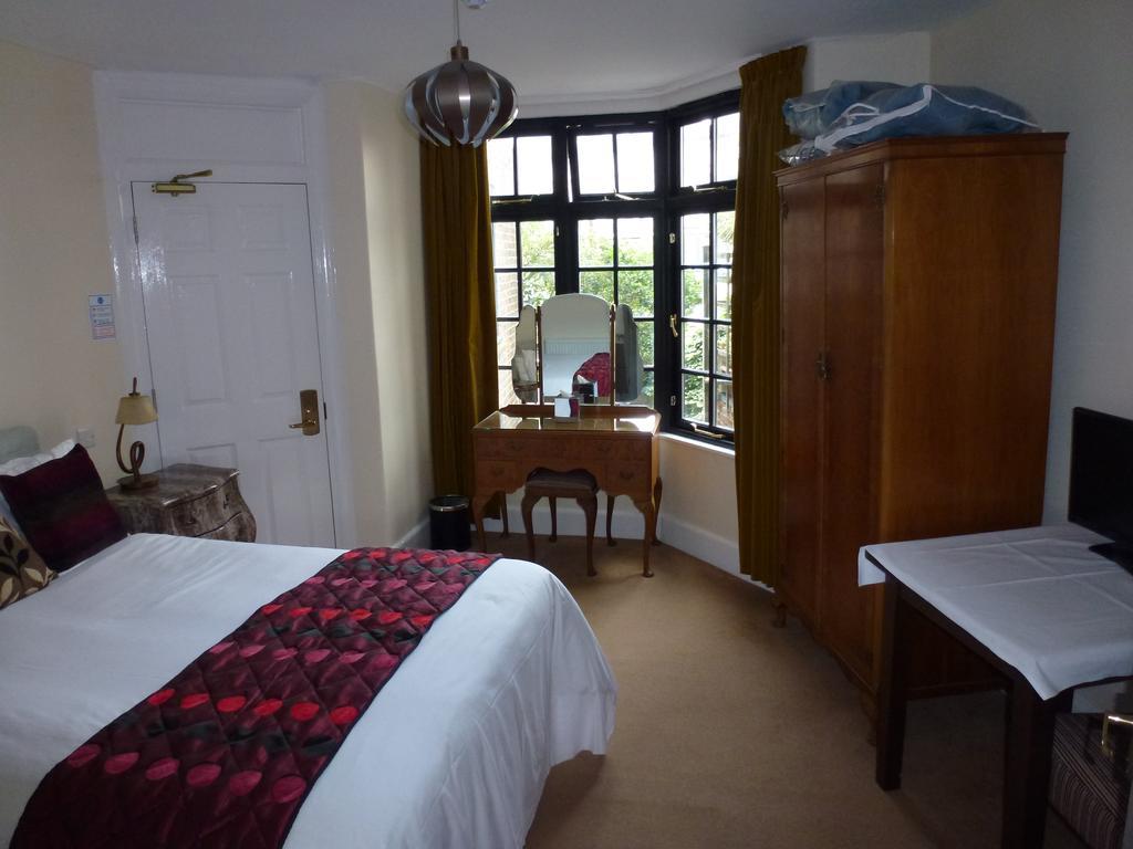 Royal Hotel (Adults Only) Eastbourne Eksteriør billede