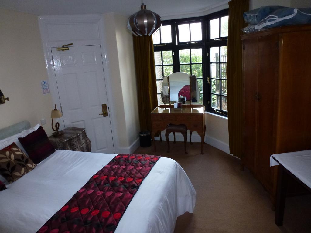 Royal Hotel (Adults Only) Eastbourne Eksteriør billede