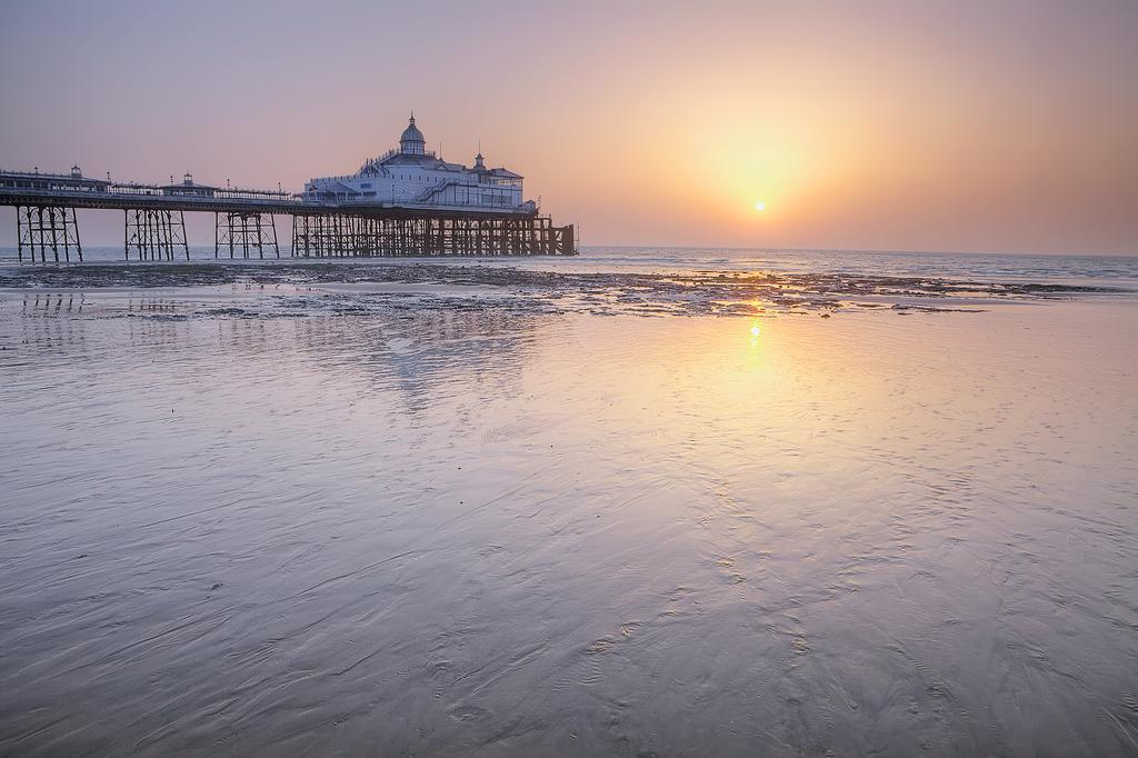 Royal Hotel (Adults Only) Eastbourne Eksteriør billede