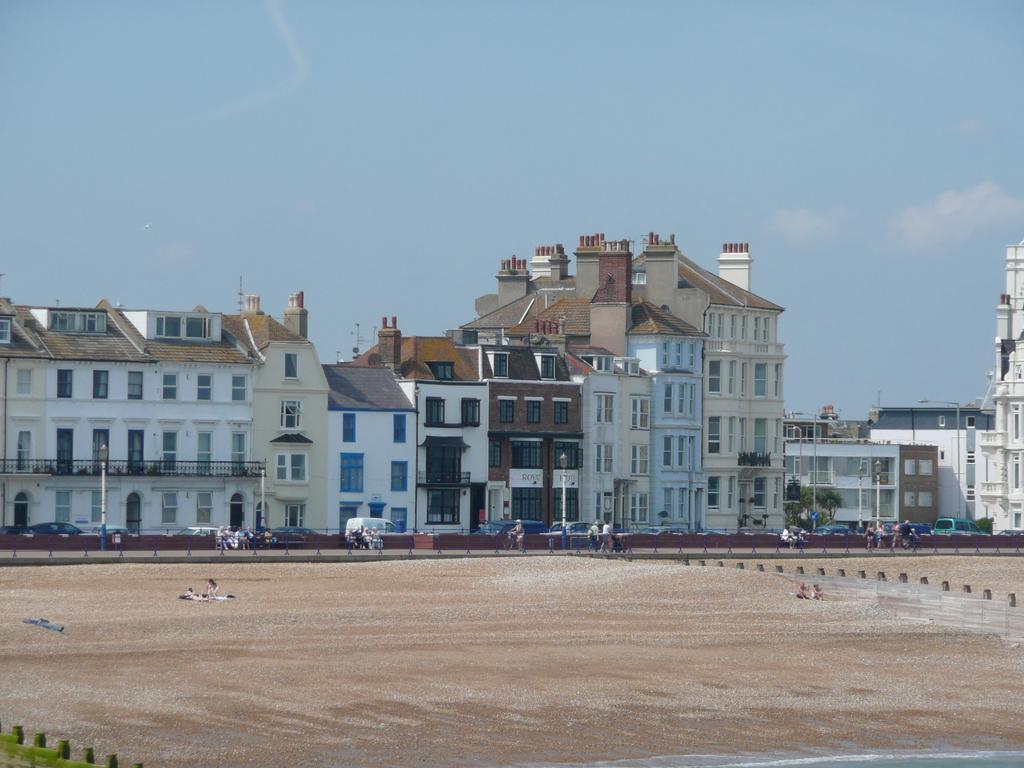 Royal Hotel (Adults Only) Eastbourne Eksteriør billede